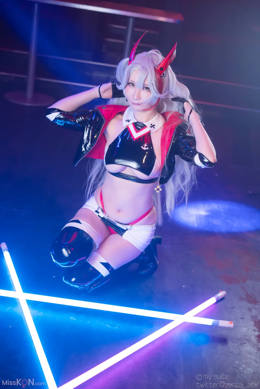 Coser@Atsuki (あつき)_ Suite Lane 22 スイートレーン22 (Azur Lane)