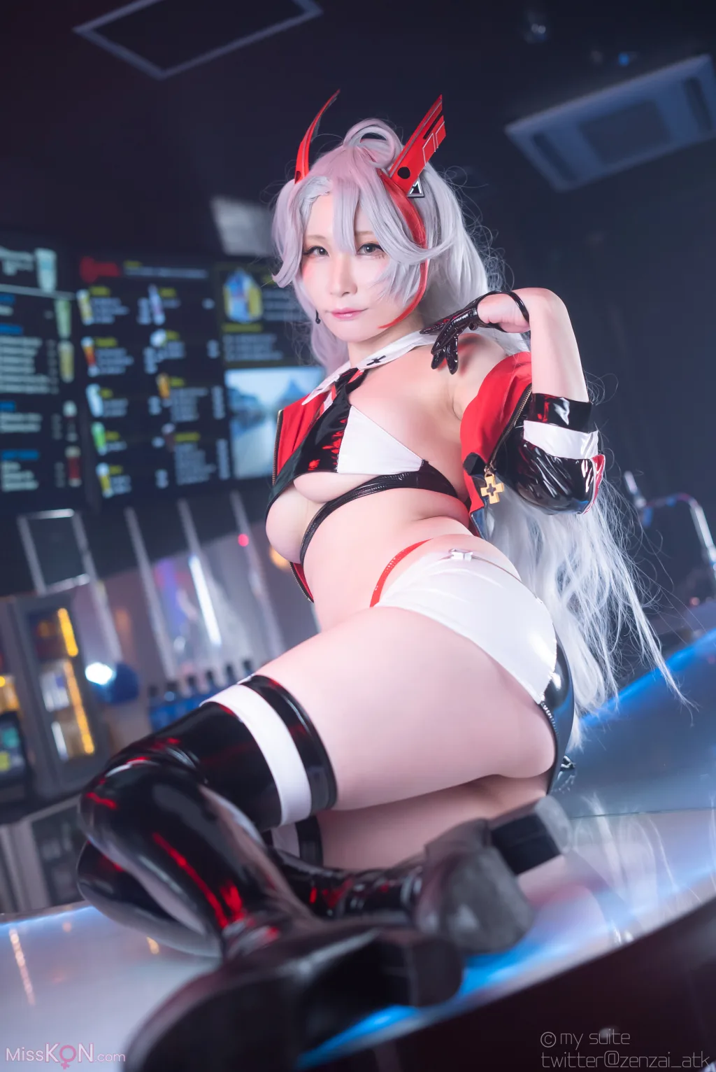 Coser@Atsuki (あつき)_ Suite Lane 22 スイートレーン22 (Azur Lane)