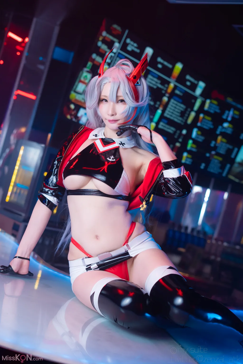 Coser@Atsuki (あつき)_ Suite Lane 22 スイートレーン22 (Azur Lane)