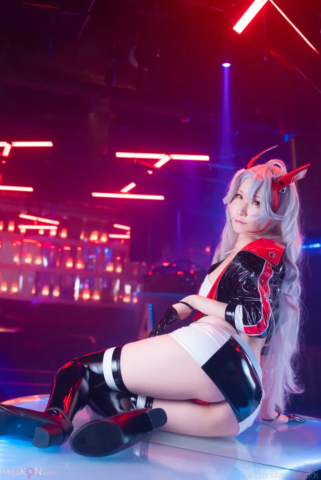 Coser@Atsuki (あつき)_ Suite Lane 22 スイートレーン22 (Azur Lane)