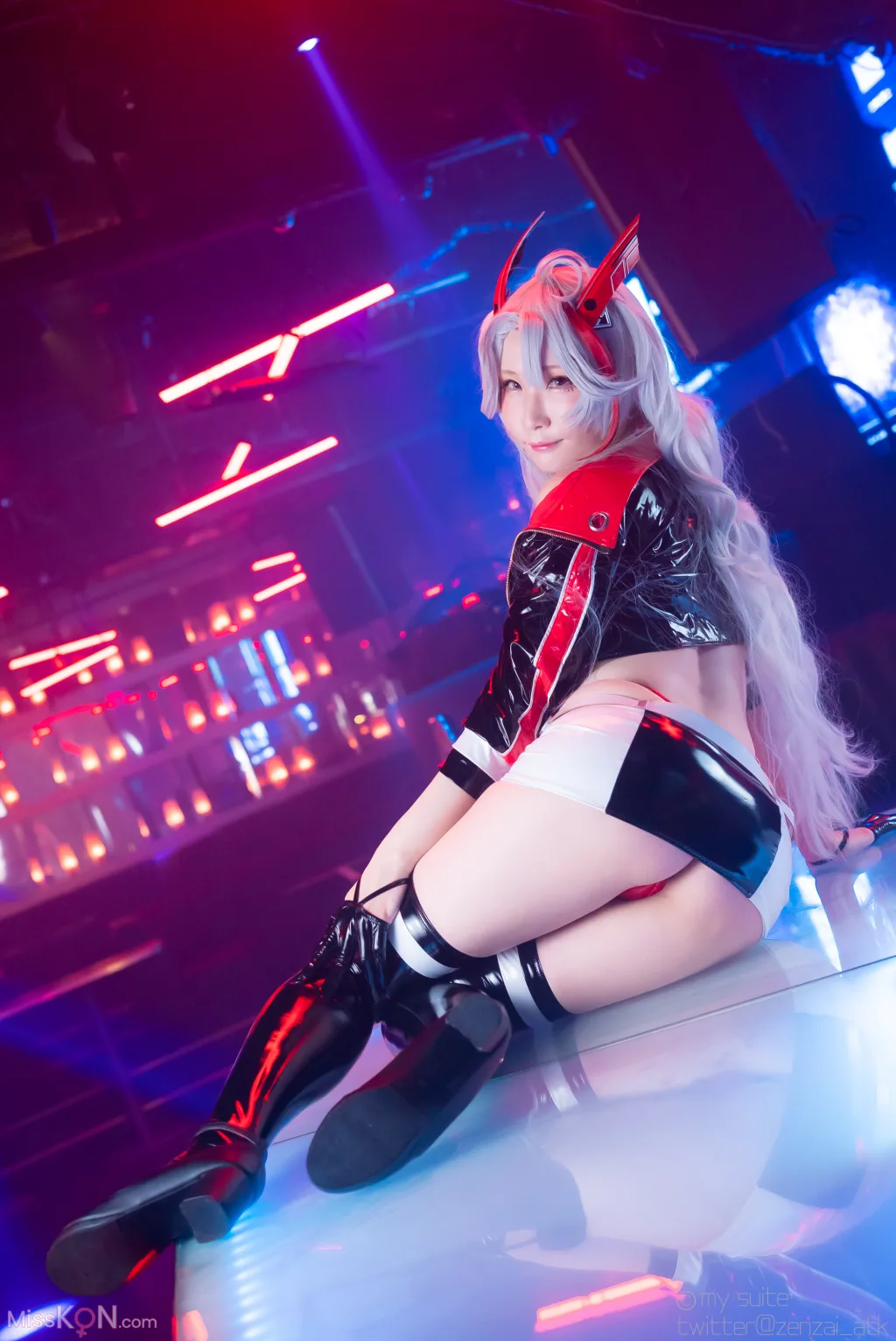 Coser@Atsuki (あつき)_ Suite Lane 22 スイートレーン22 (Azur Lane)