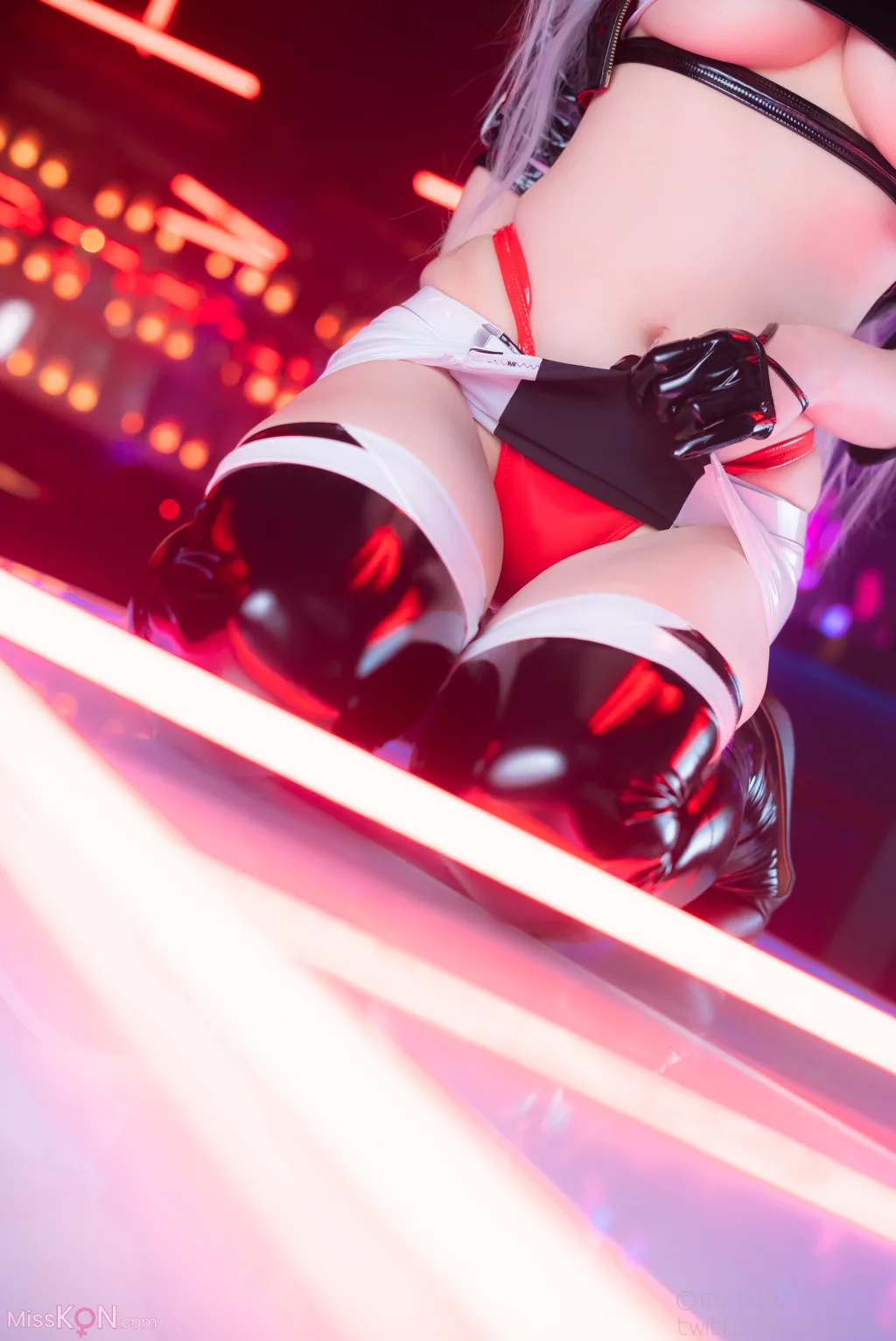 Coser@Atsuki (あつき)_ Suite Lane 22 スイートレーン22 (Azur Lane)