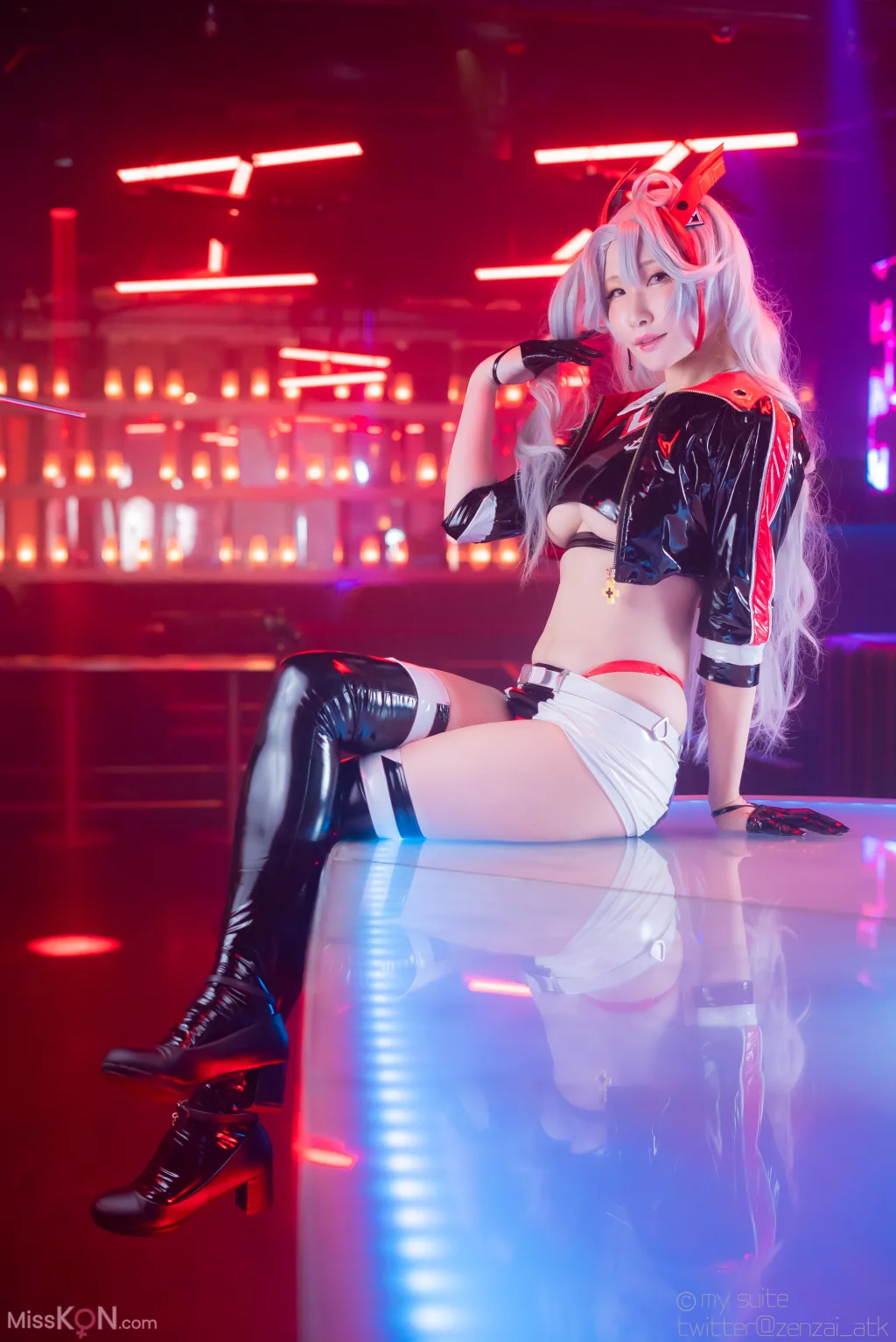 Coser@Atsuki (あつき)_ Suite Lane 22 スイートレーン22 (Azur Lane)