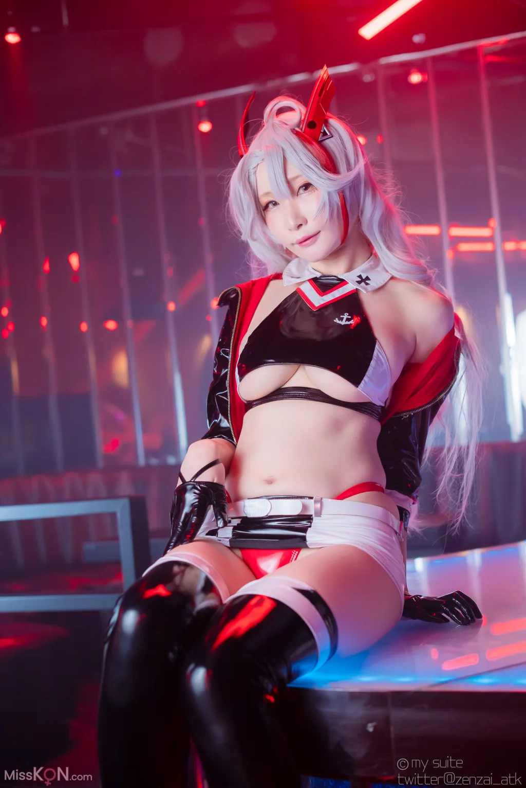 Coser@Atsuki (あつき)_ Suite Lane 22 スイートレーン22 (Azur Lane)