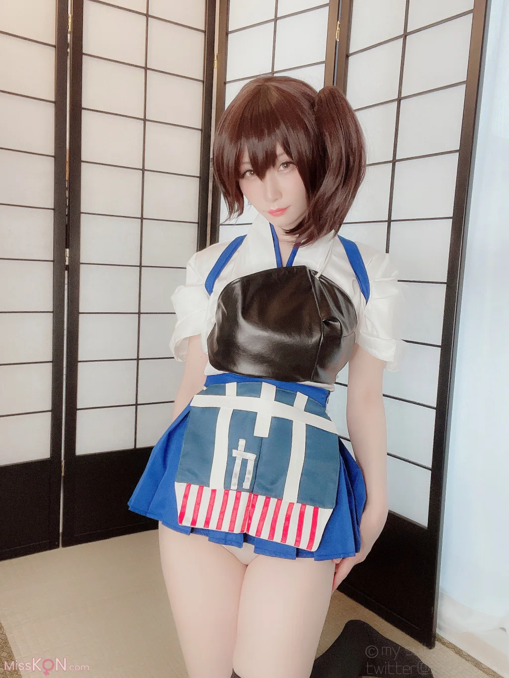 Coser@Atsuki (あつき)_ Ura Dirt Girls Kaga-san 裏垢女子 加賀さん