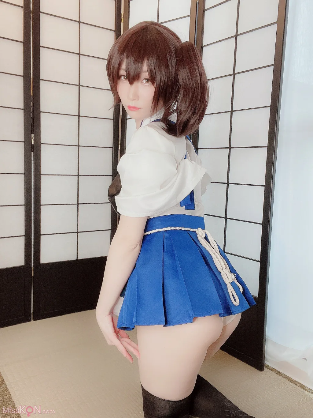 Coser@Atsuki (あつき)_ Ura Dirt Girls Kaga-san 裏垢女子 加賀さん