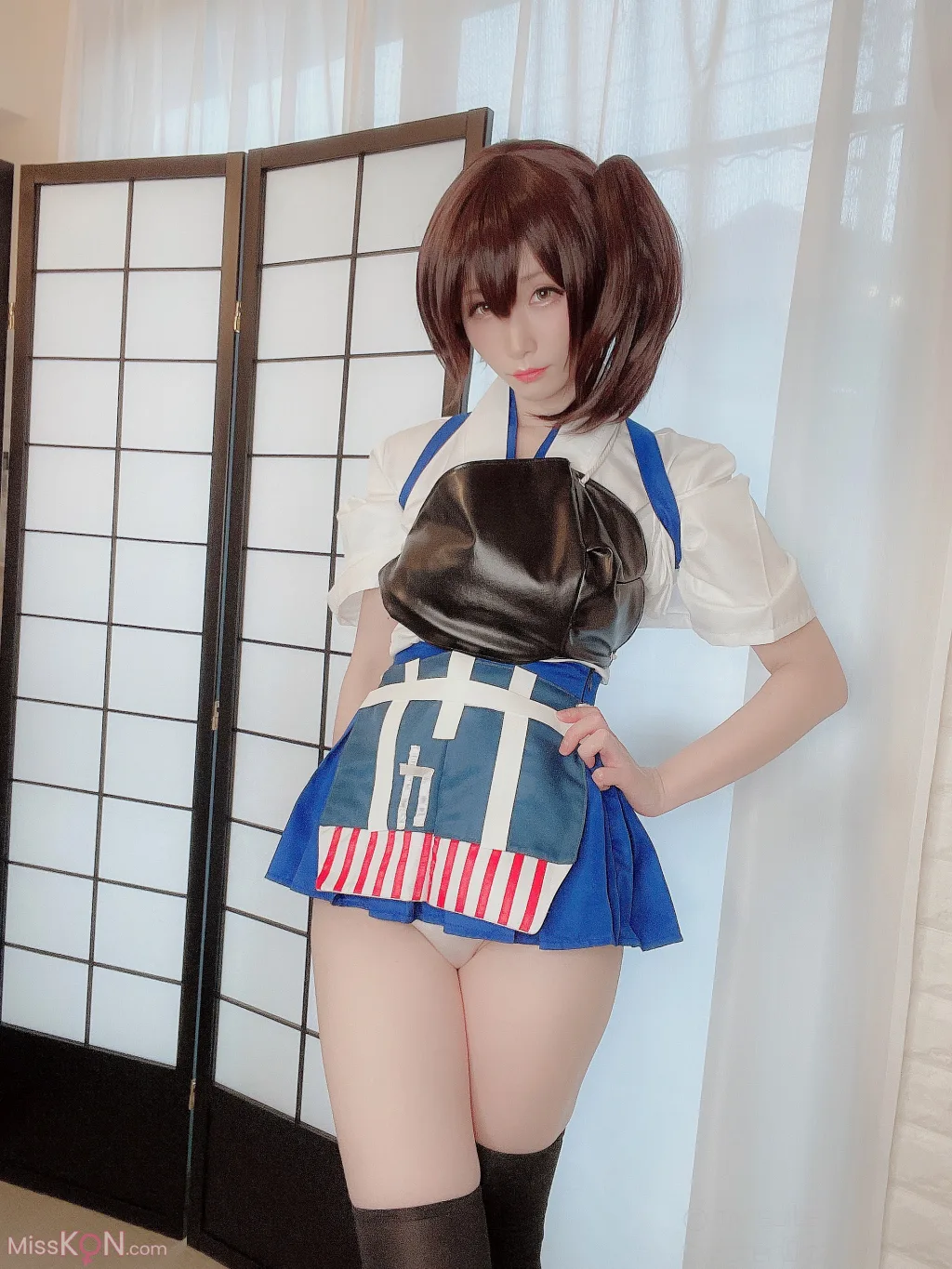 Coser@Atsuki (あつき)_ Ura Dirt Girls Kaga-san 裏垢女子 加賀さん