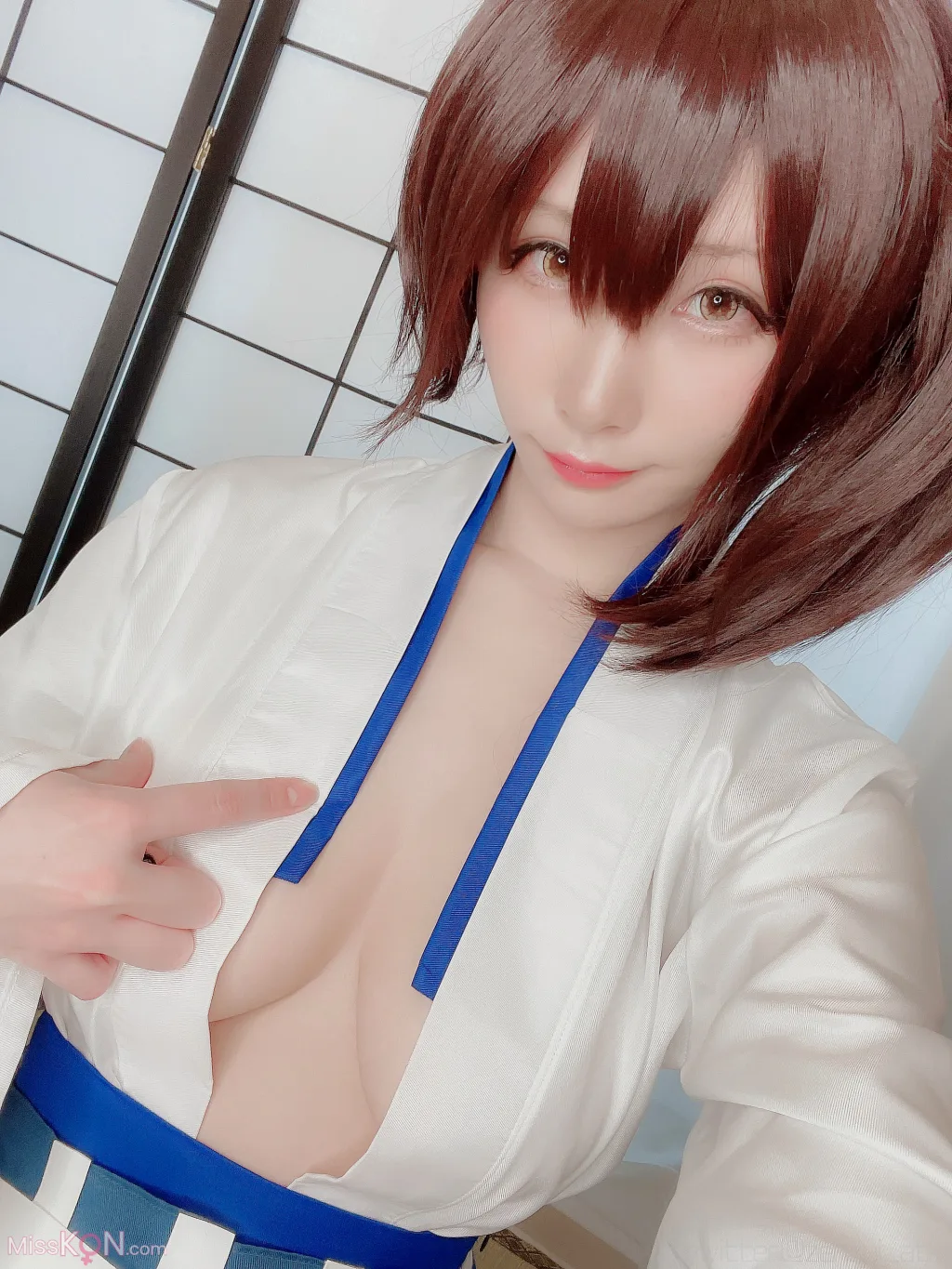 Coser@Atsuki (あつき)_ Ura Dirt Girls Kaga-san 裏垢女子 加賀さん