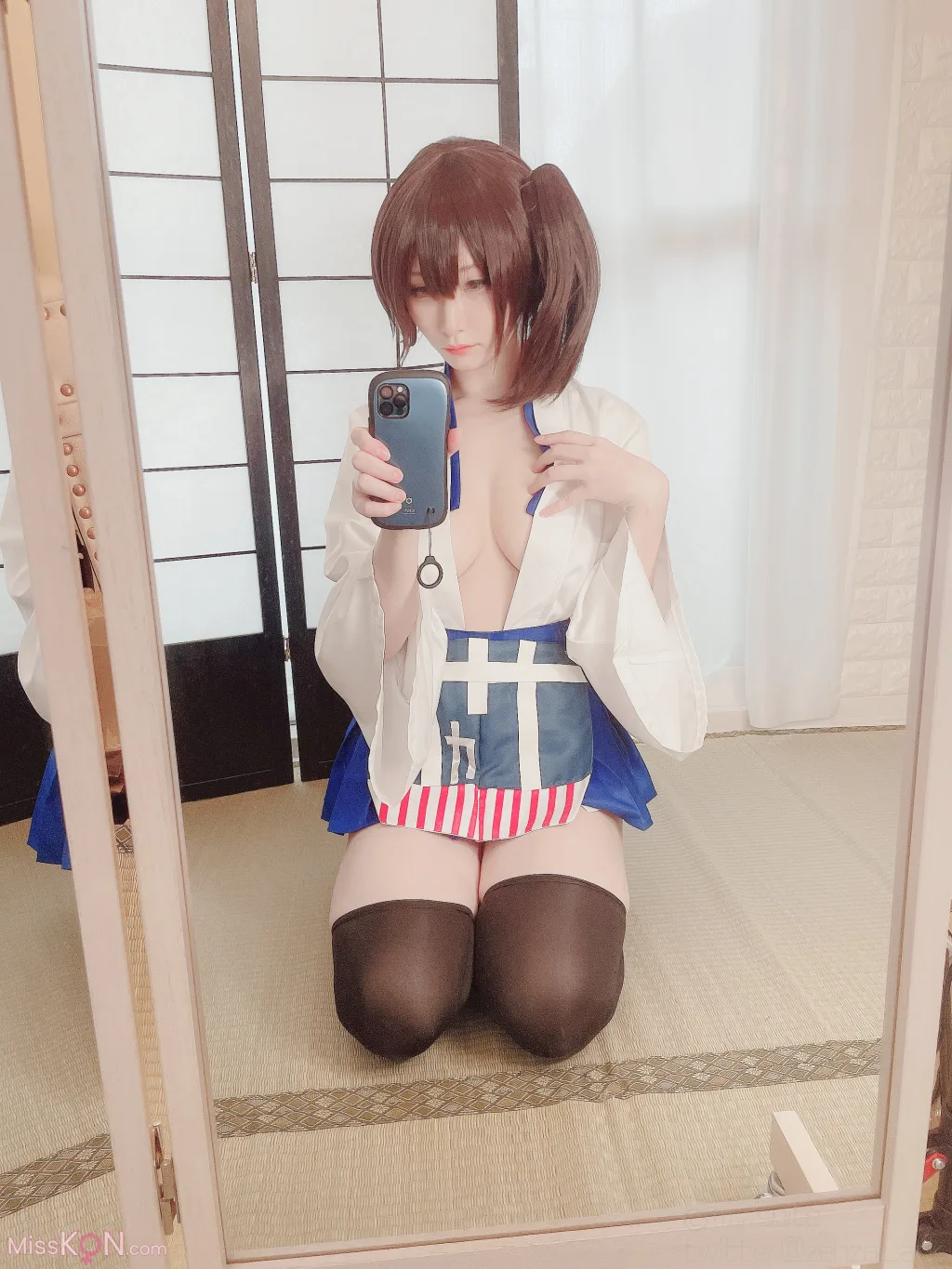 Coser@Atsuki (あつき)_ Ura Dirt Girls Kaga-san 裏垢女子 加賀さん