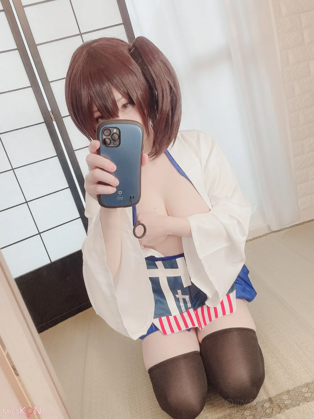 Coser@Atsuki (あつき)_ Ura Dirt Girls Kaga-san 裏垢女子 加賀さん