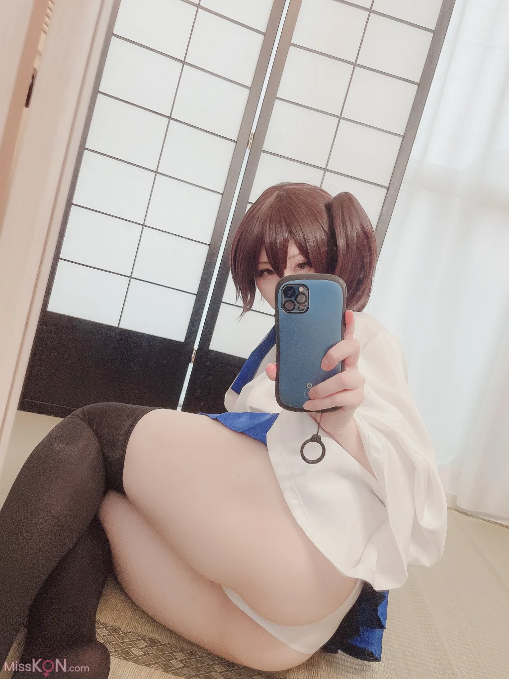 Coser@Atsuki (あつき)_ Ura Dirt Girls Kaga-san 裏垢女子 加賀さん