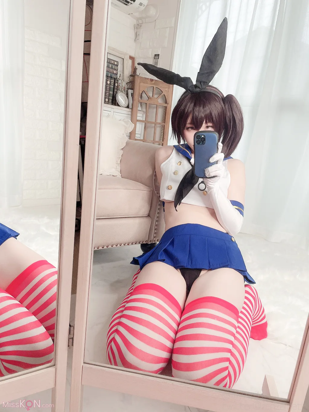 Coser@Atsuki (あつき)_ Ura Dirt Girls Kaga-san 裏垢女子 加賀さん