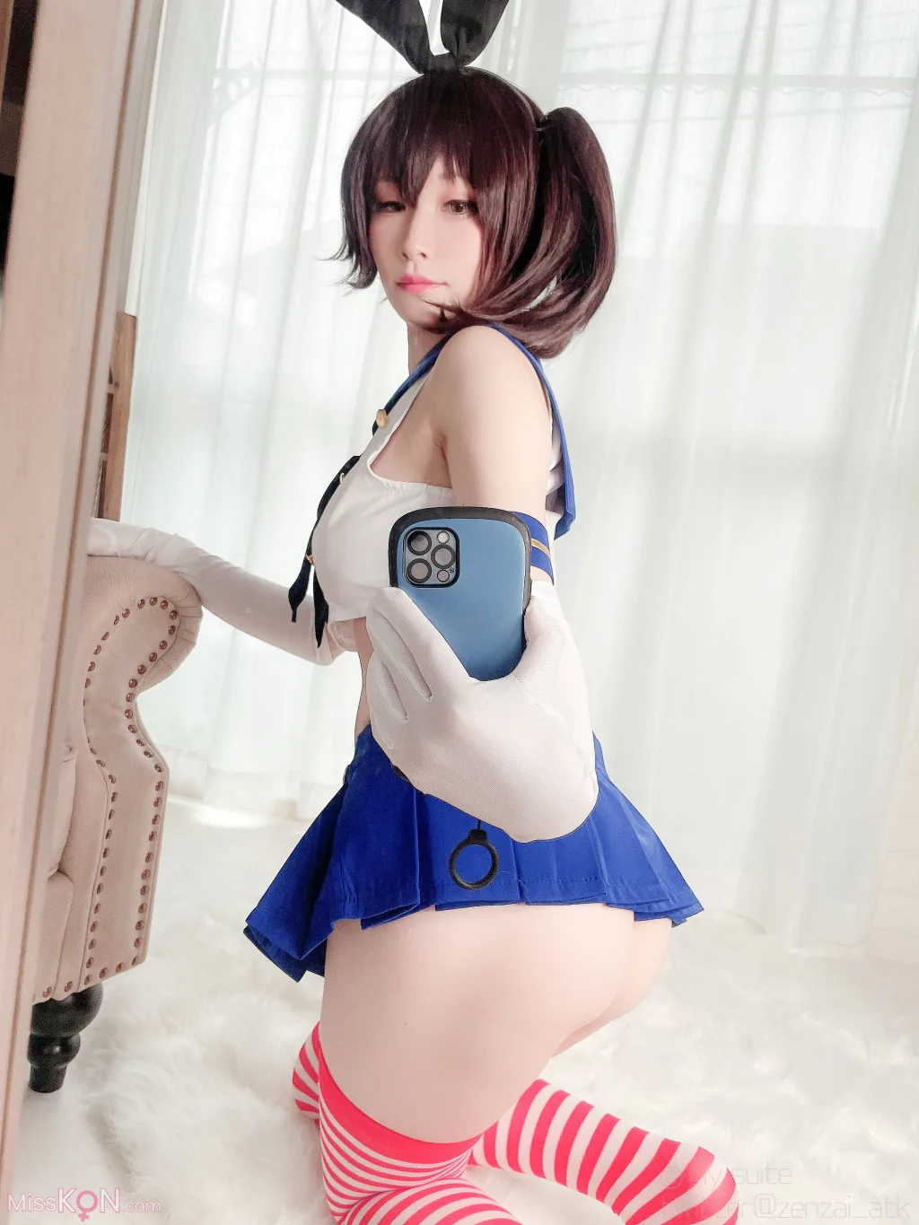 Coser@Atsuki (あつき)_ Ura Dirt Girls Kaga-san 裏垢女子 加賀さん