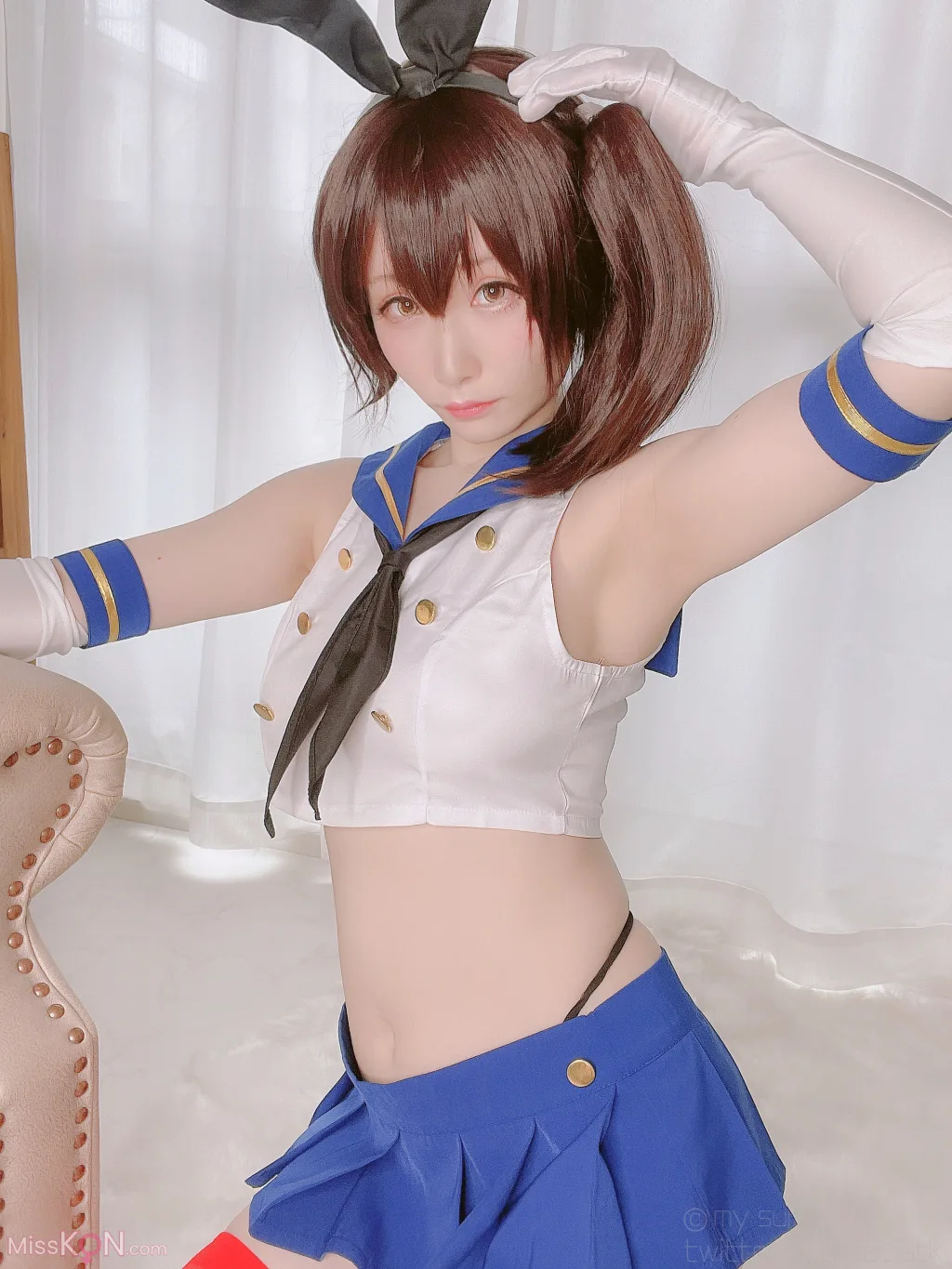 Coser@Atsuki (あつき)_ Ura Dirt Girls Kaga-san 裏垢女子 加賀さん