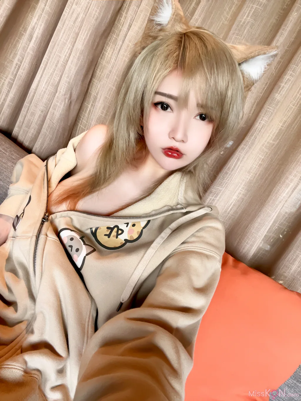 Coser@Potato Godzilla_ Casual Blonde Neko Chan M4sturbation NSFW