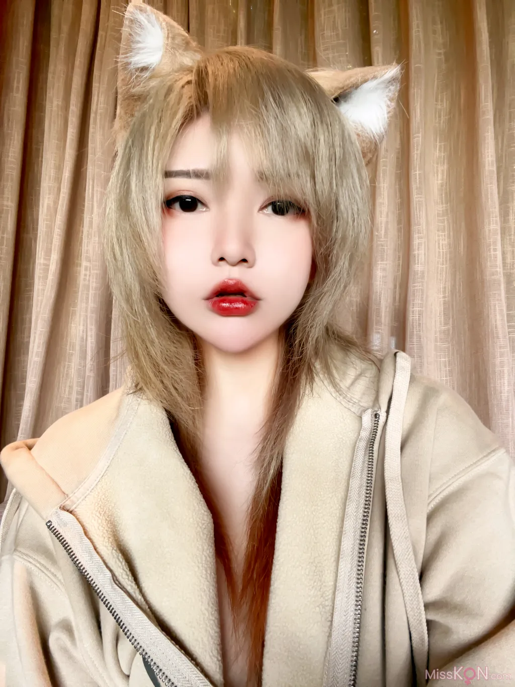 Coser@Potato Godzilla_ Casual Blonde Neko Chan M4sturbation NSFW