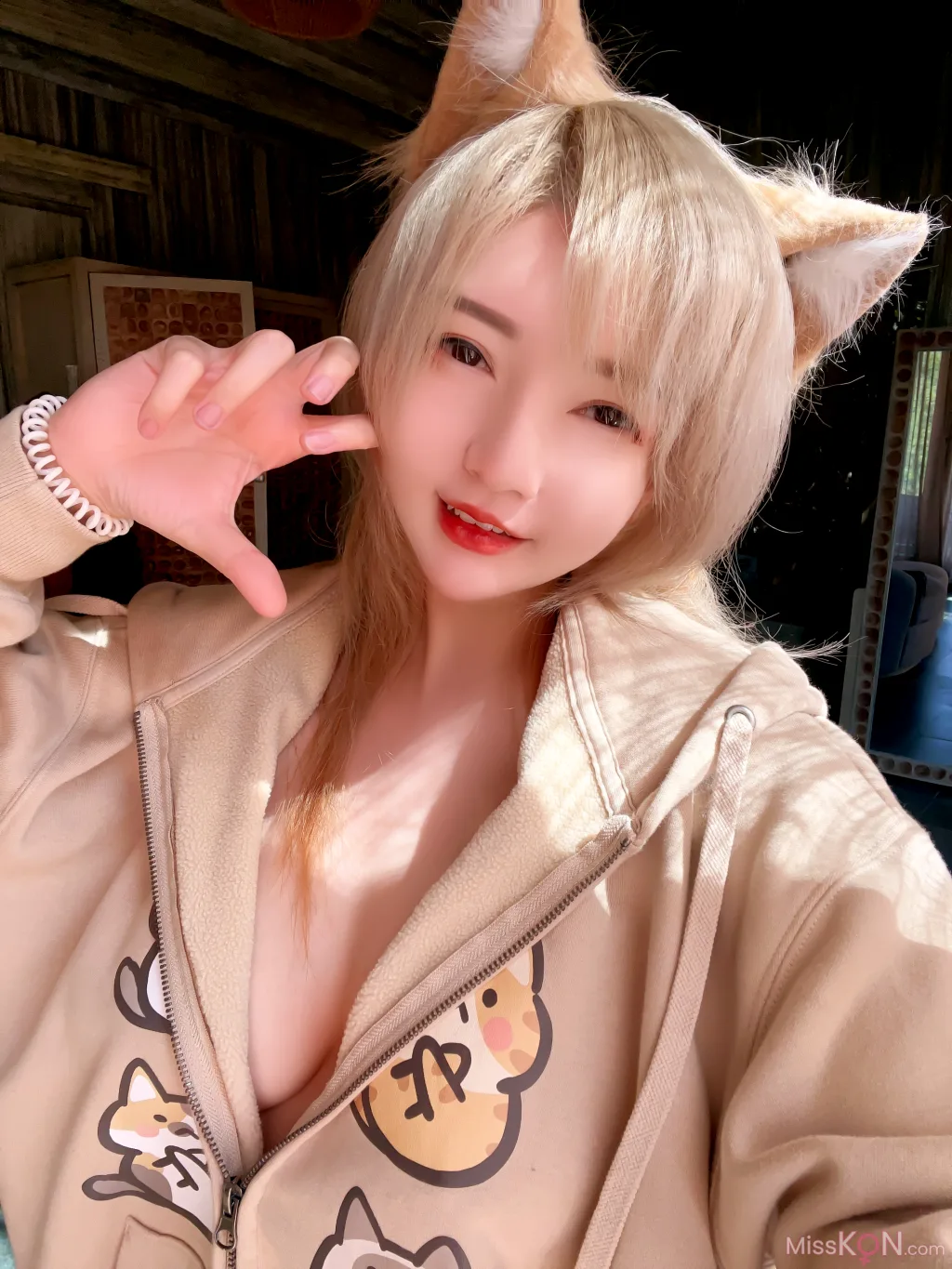 Coser@Potato Godzilla_ Casual Blonde Neko Chan M4sturbation NSFW