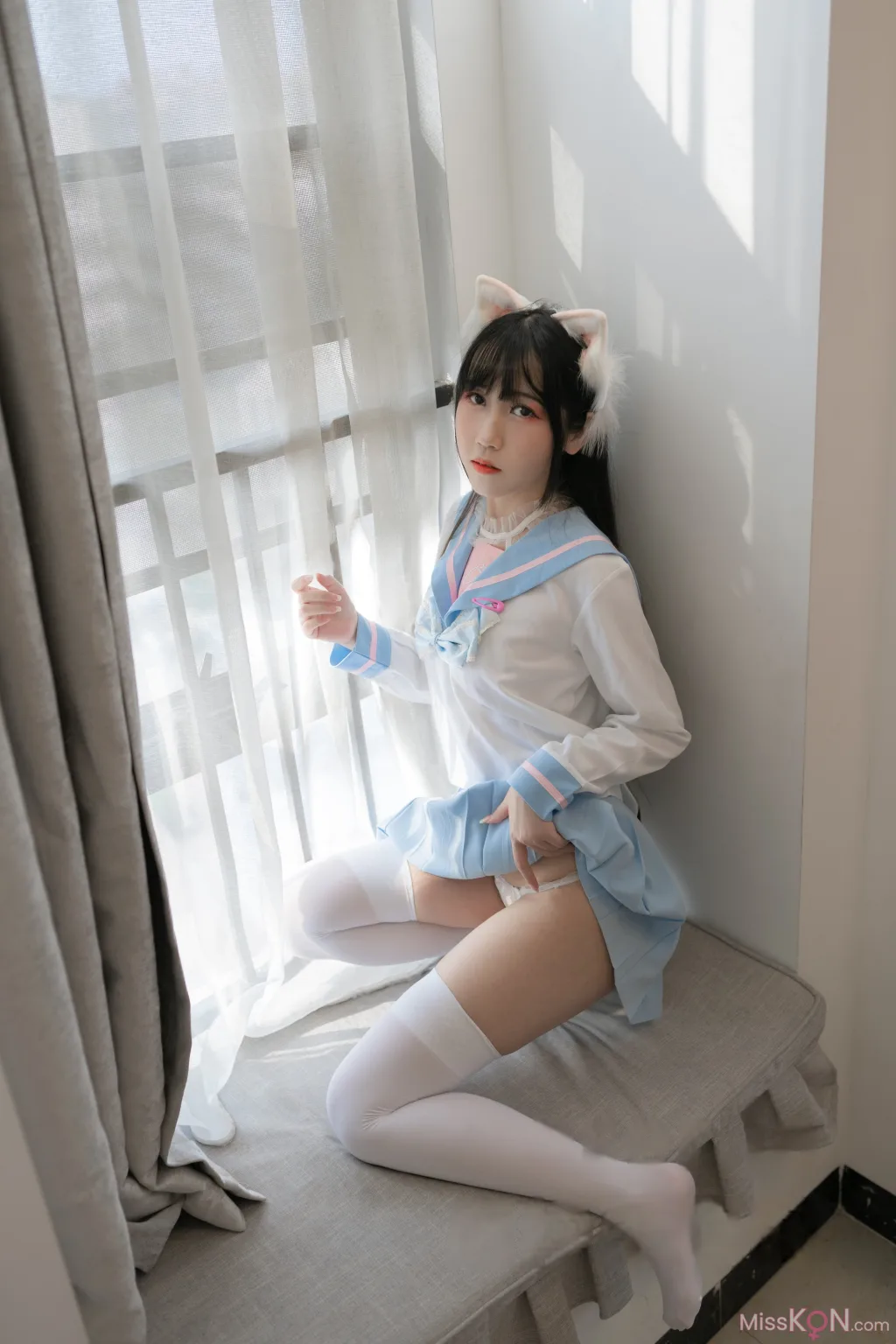 Coser@不呆猫_ 白色兔子JK