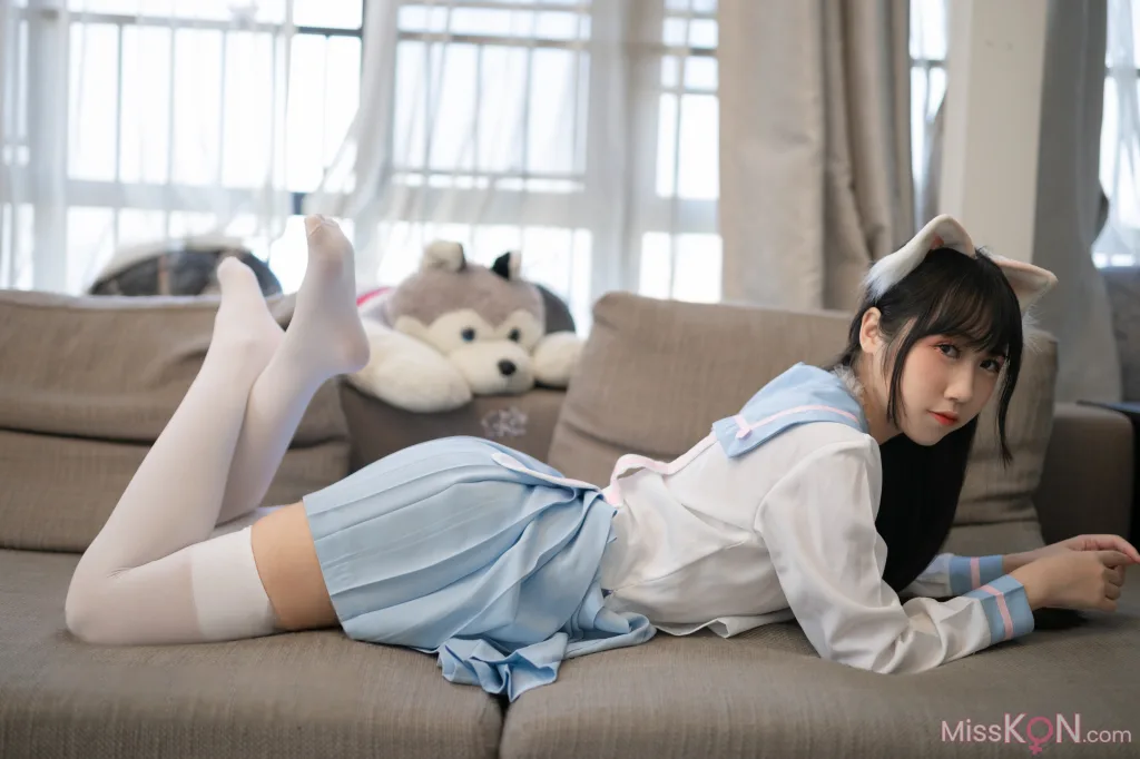 Coser@不呆猫_ 白色兔子JK