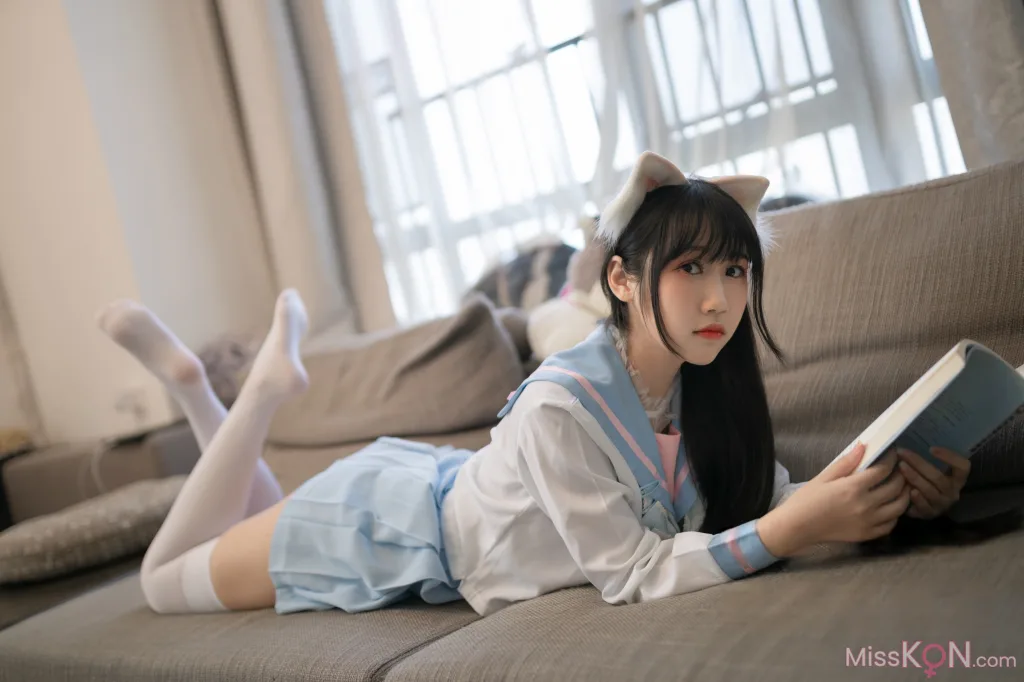 Coser@不呆猫_ 白色兔子JK