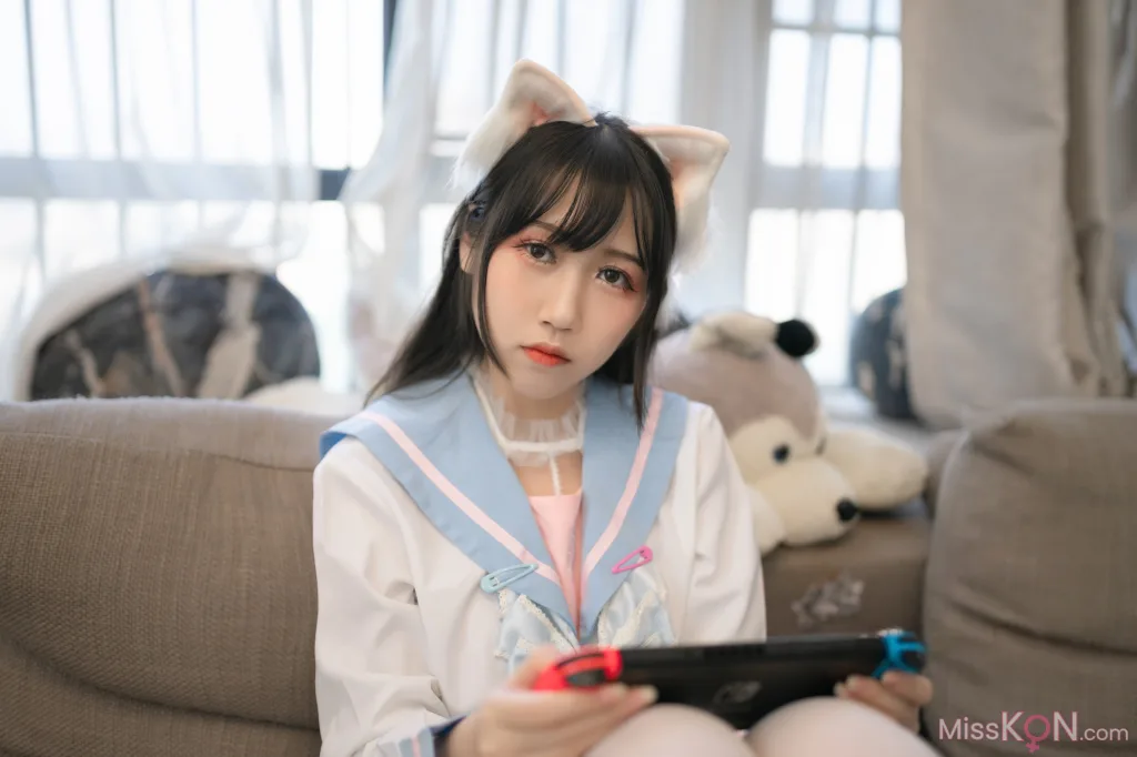 Coser@不呆猫_ 白色兔子JK