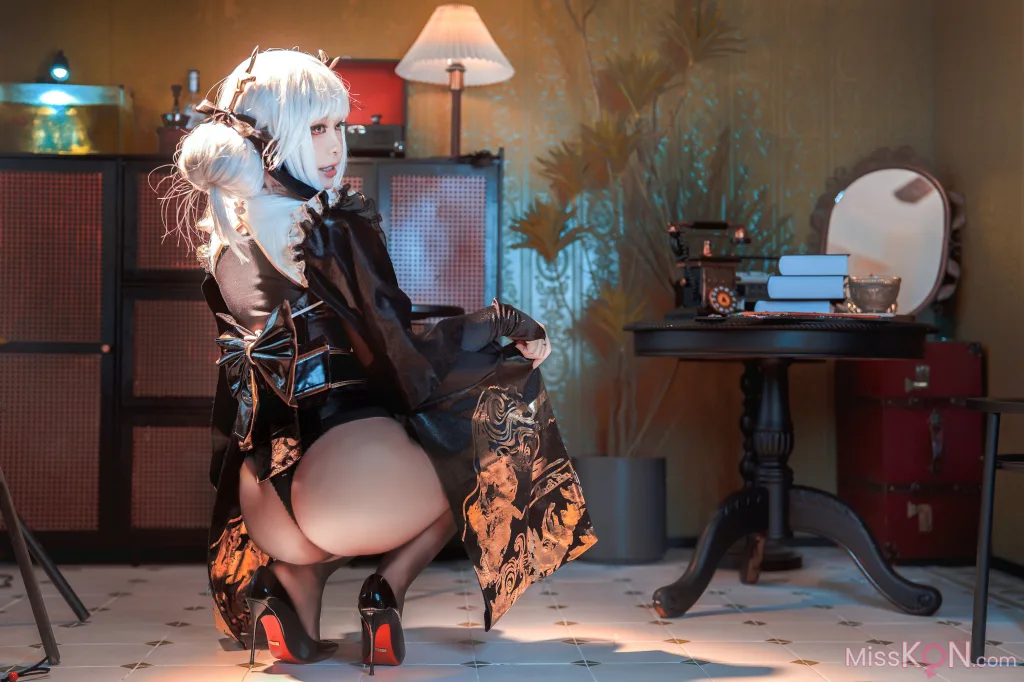 Coser@半半子_ NIKKE布蘭兒