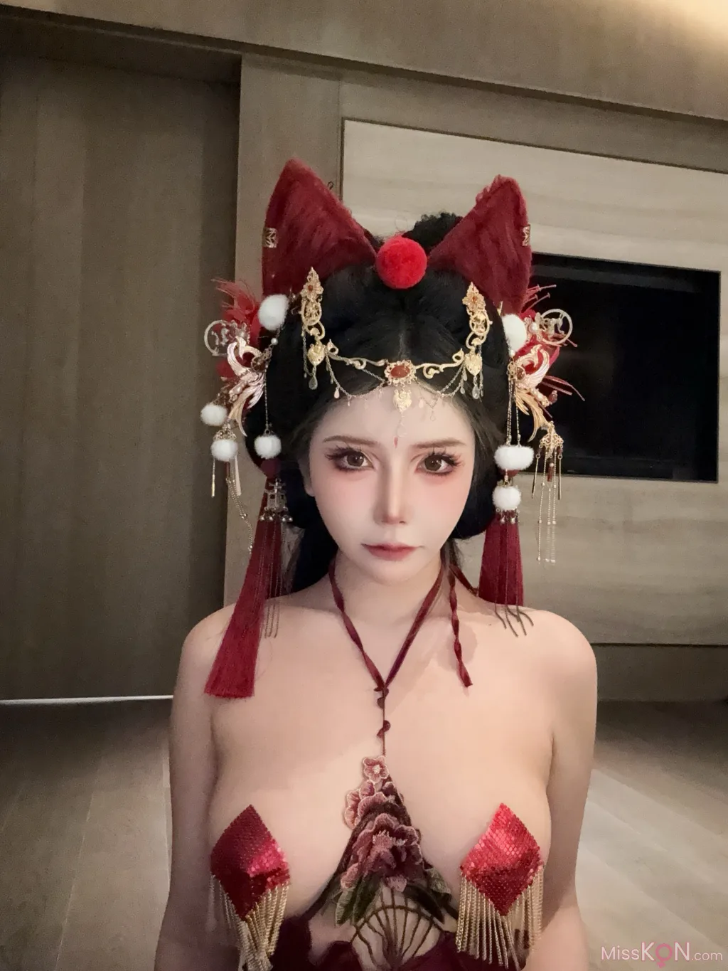 Coser@抱走莫子aa_ 红色小尾巴