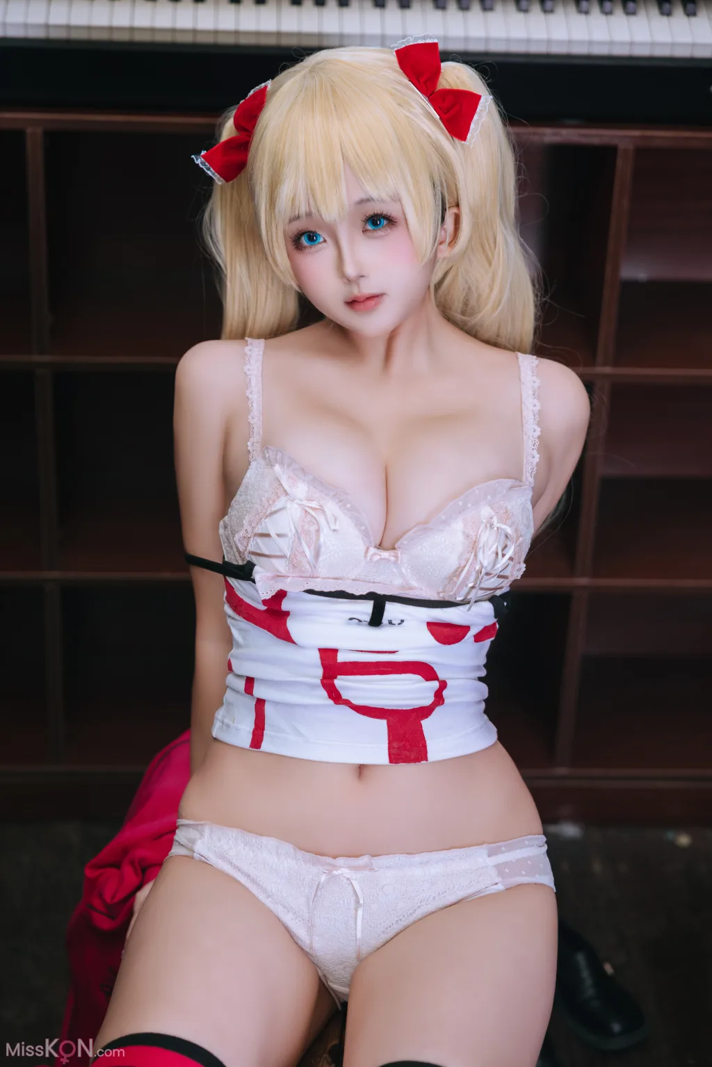 Coser@日奈娇_ 秋月爱莉