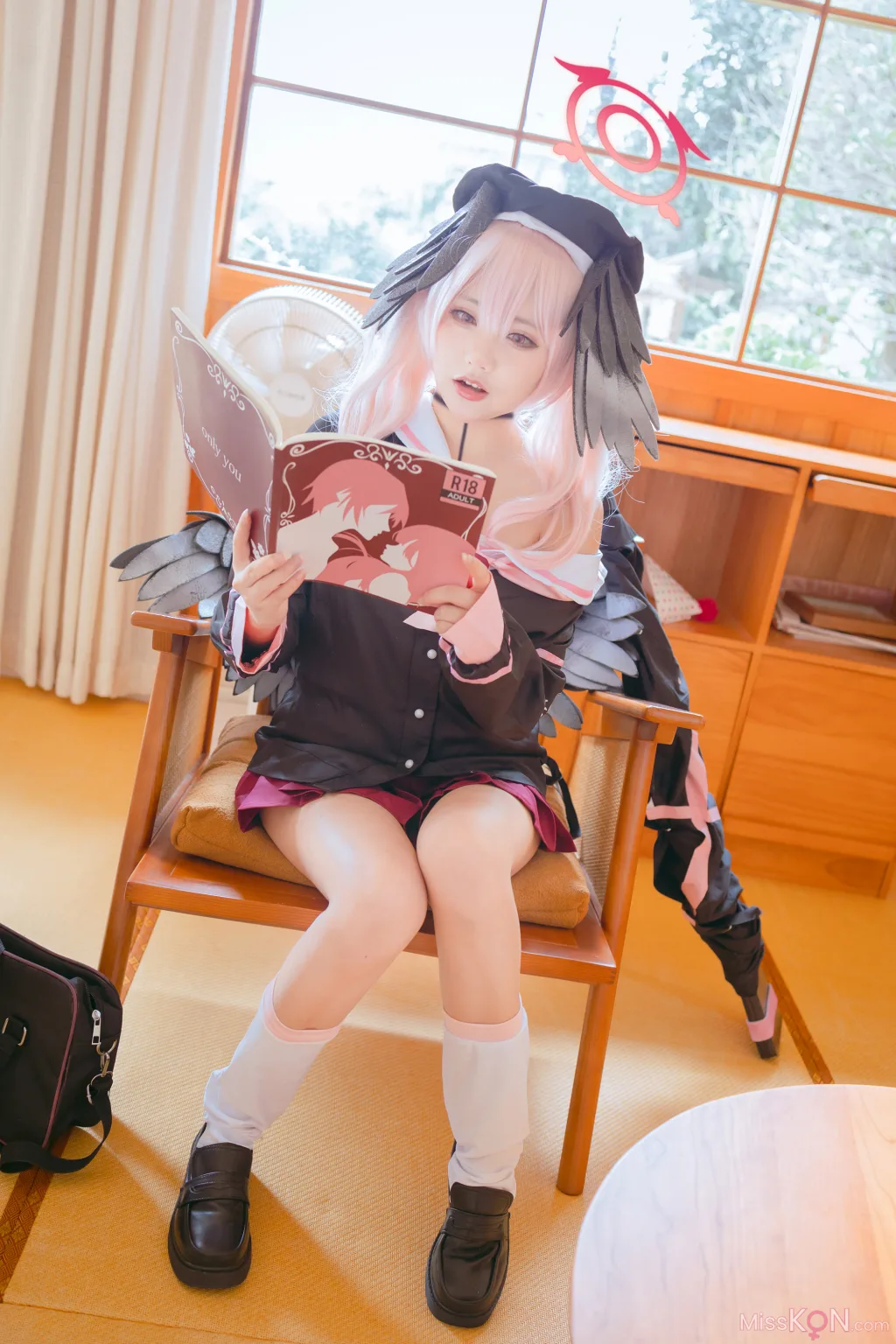 Coser@是一只熊仔吗_ 下江小春