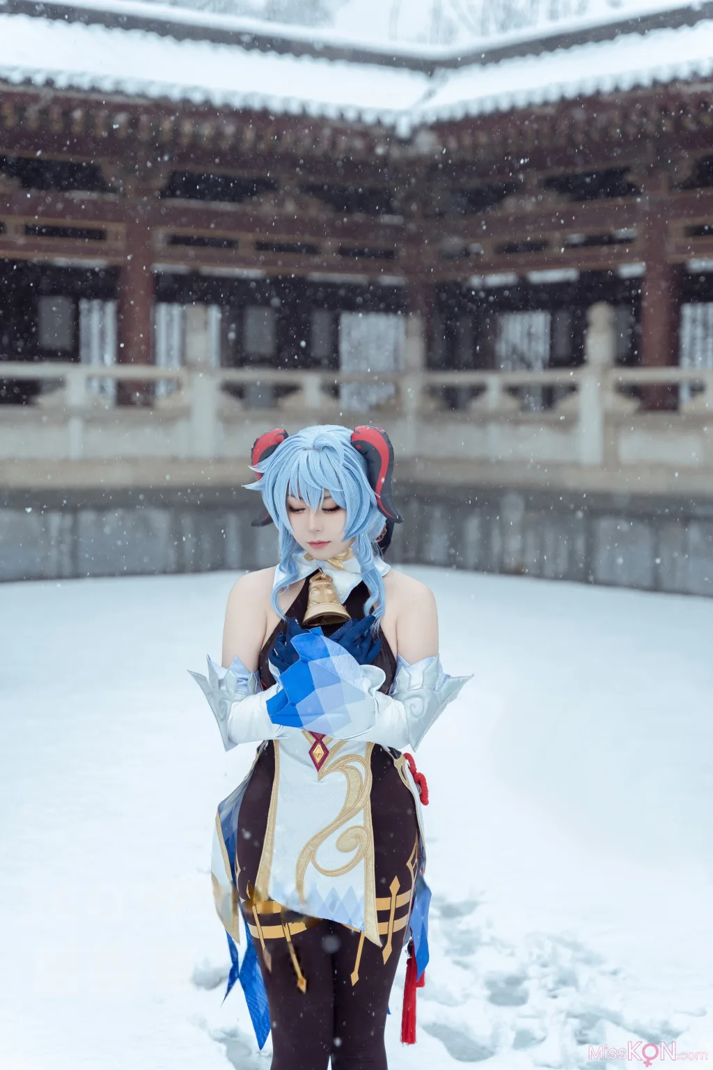 Coser@虎森森_ 原神 甘雨 雪景