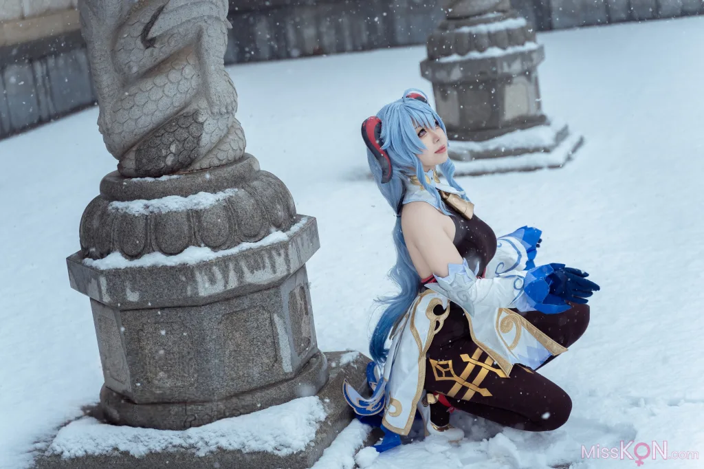 Coser@虎森森_ 原神 甘雨 雪景