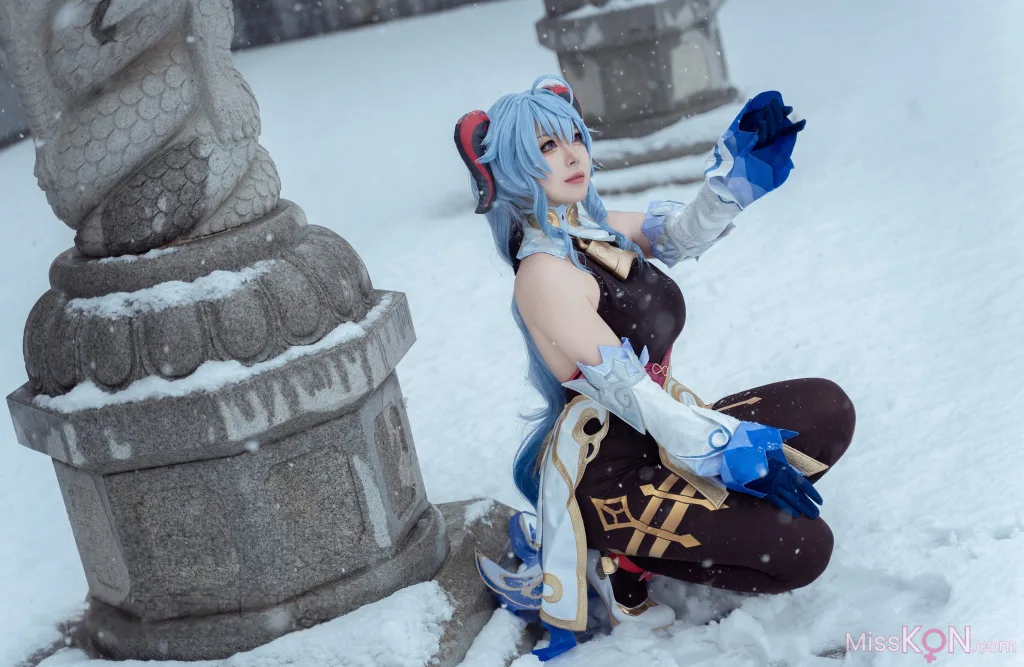 Coser@虎森森_ 原神 甘雨 雪景