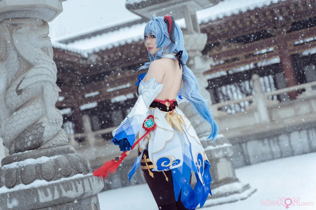 Coser@虎森森_ 原神 甘雨 雪景