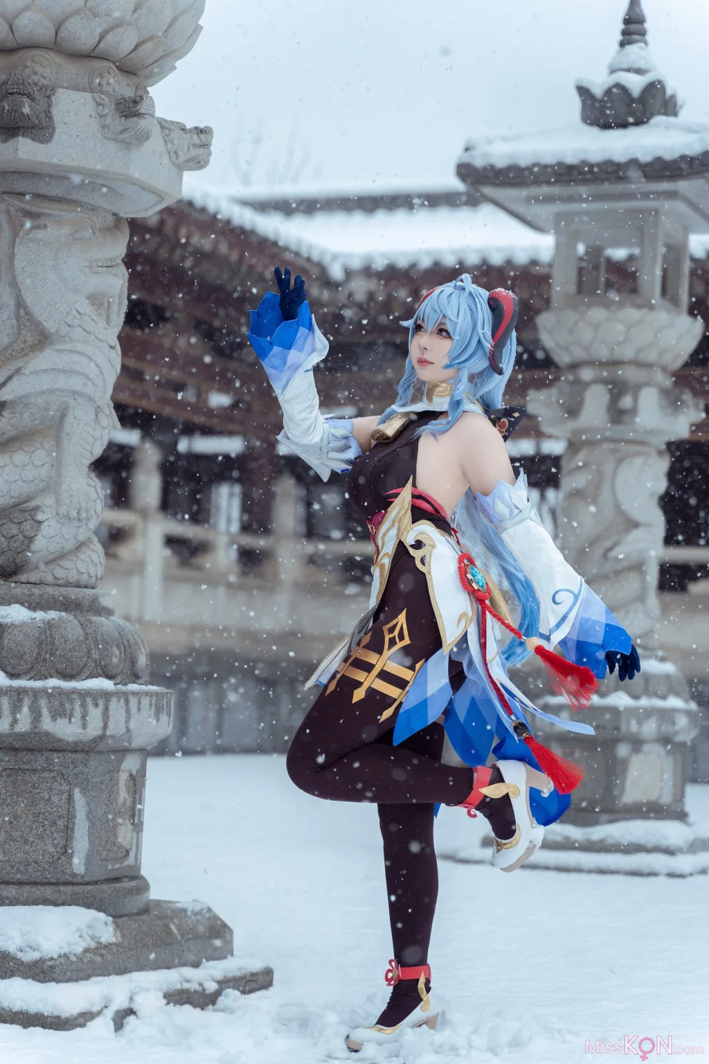 Coser@虎森森_ 原神 甘雨 雪景