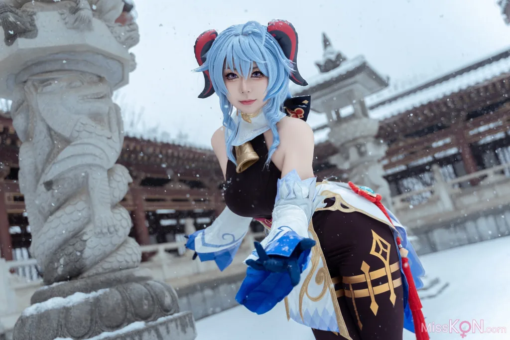 Coser@虎森森_ 原神 甘雨 雪景