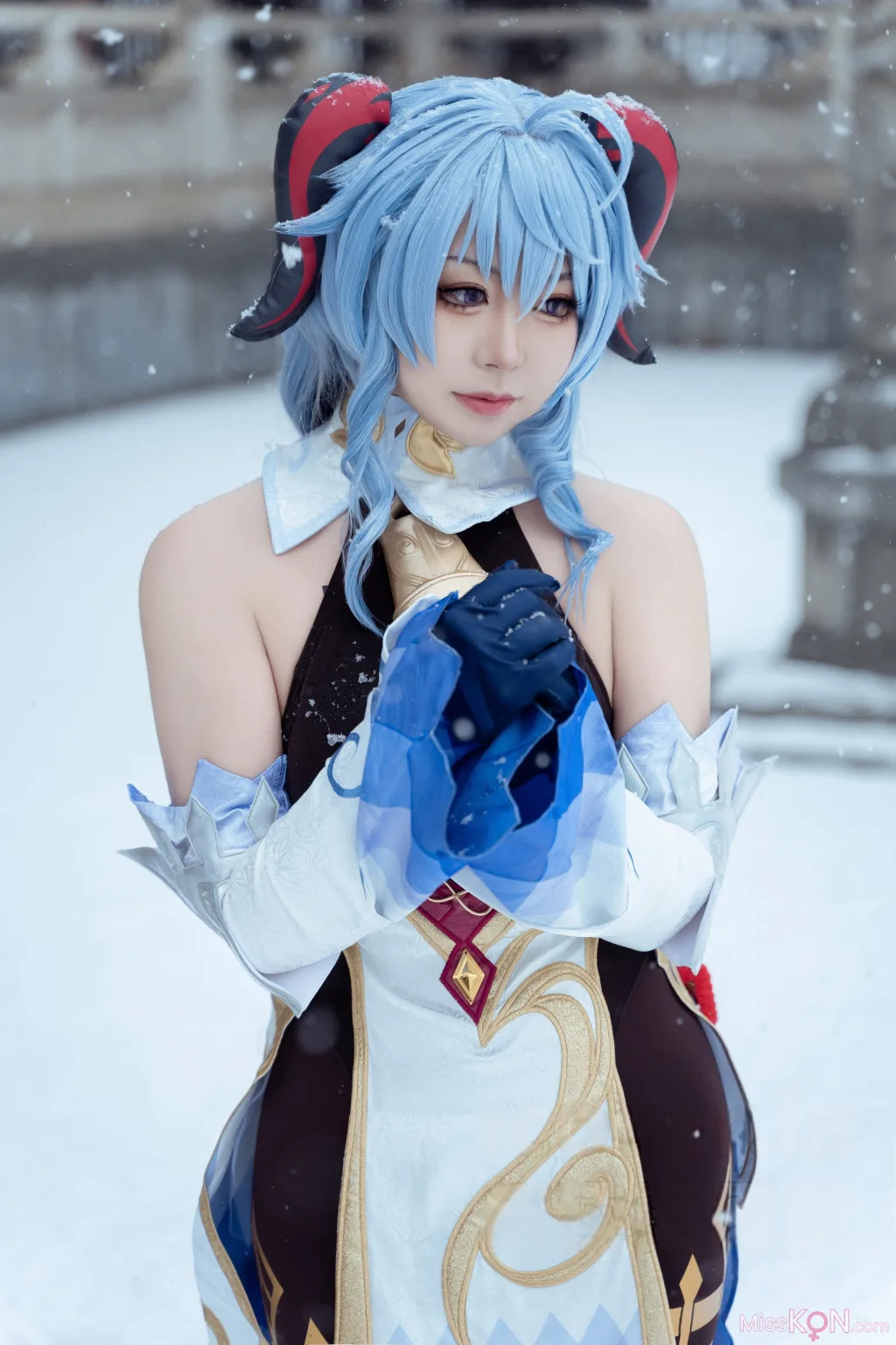 Coser@虎森森_ 原神 甘雨 雪景