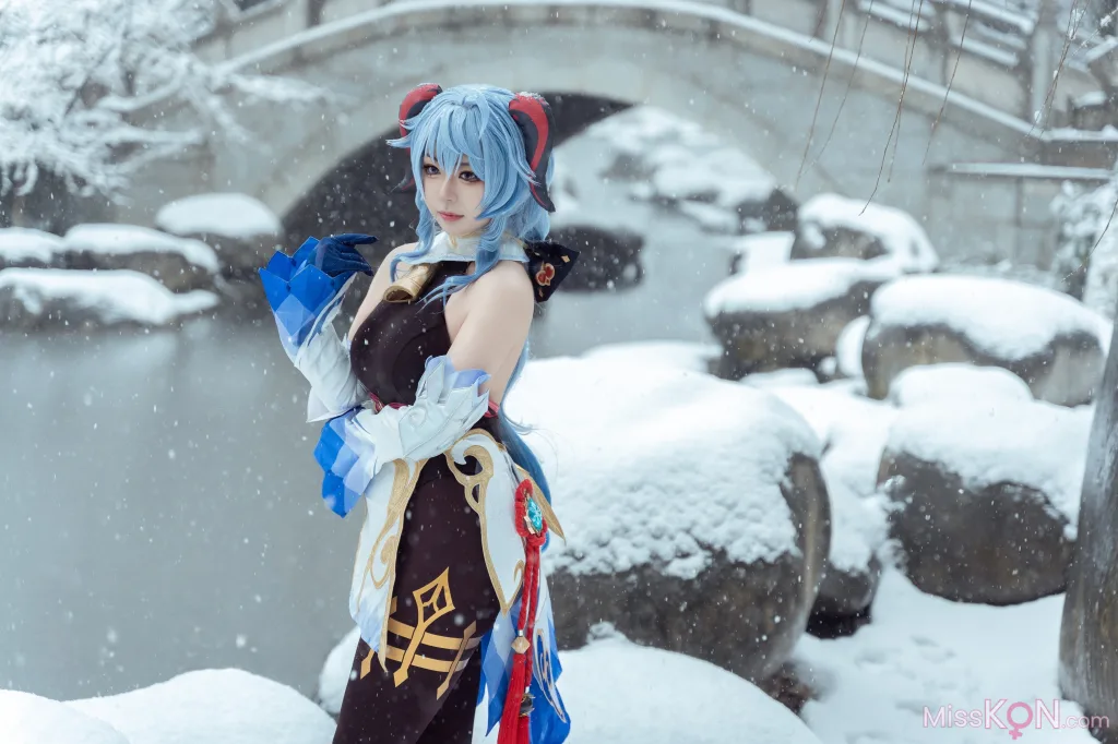 Coser@虎森森_ 原神 甘雨 雪景