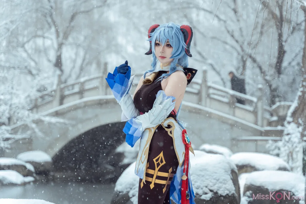 Coser@虎森森_ 原神 甘雨 雪景