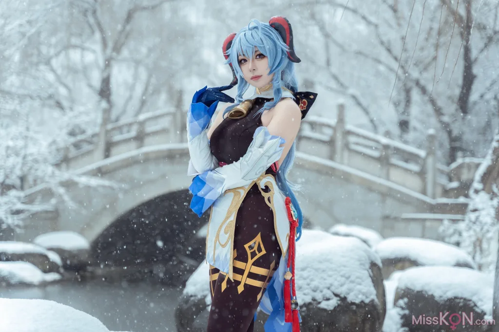 Coser@虎森森_ 原神 甘雨 雪景