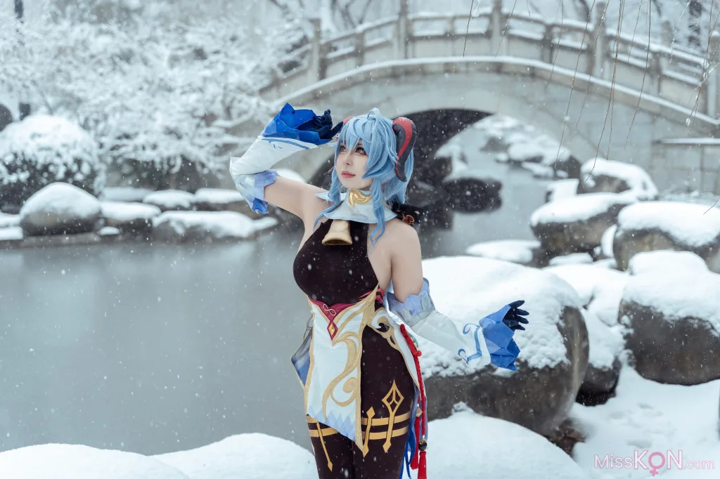 Coser@虎森森_ 原神 甘雨 雪景