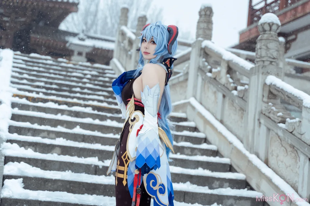 Coser@虎森森_ 原神 甘雨 雪景