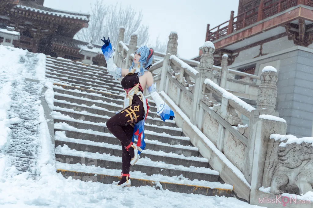 Coser@虎森森_ 原神 甘雨 雪景