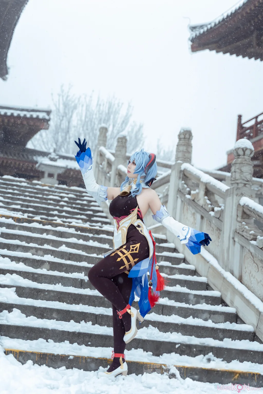 Coser@虎森森_ 原神 甘雨 雪景