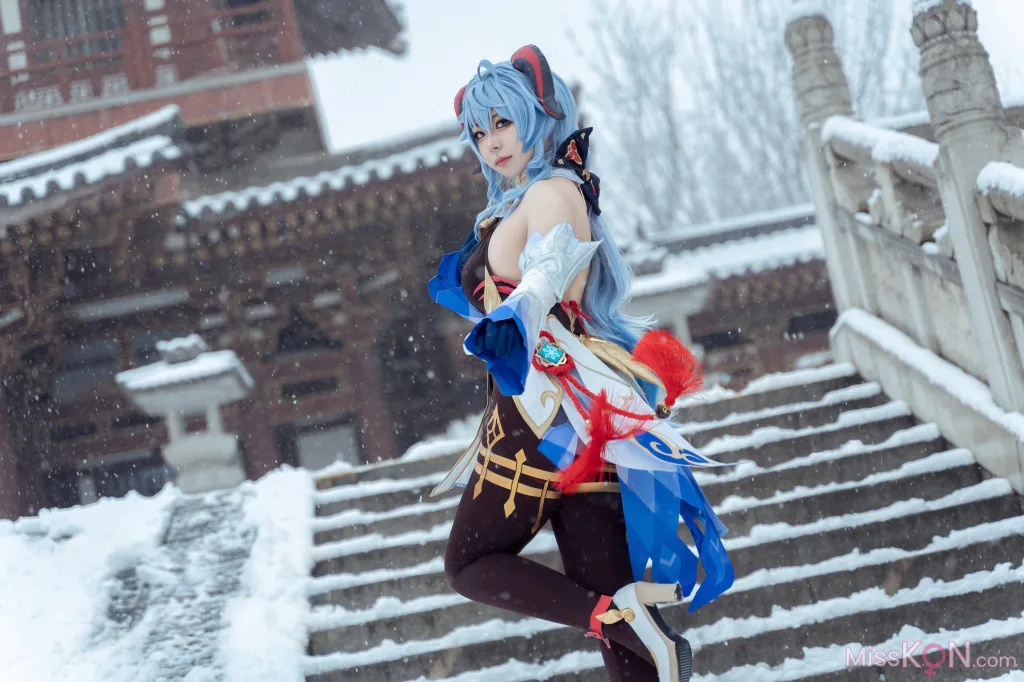 Coser@虎森森_ 原神 甘雨 雪景