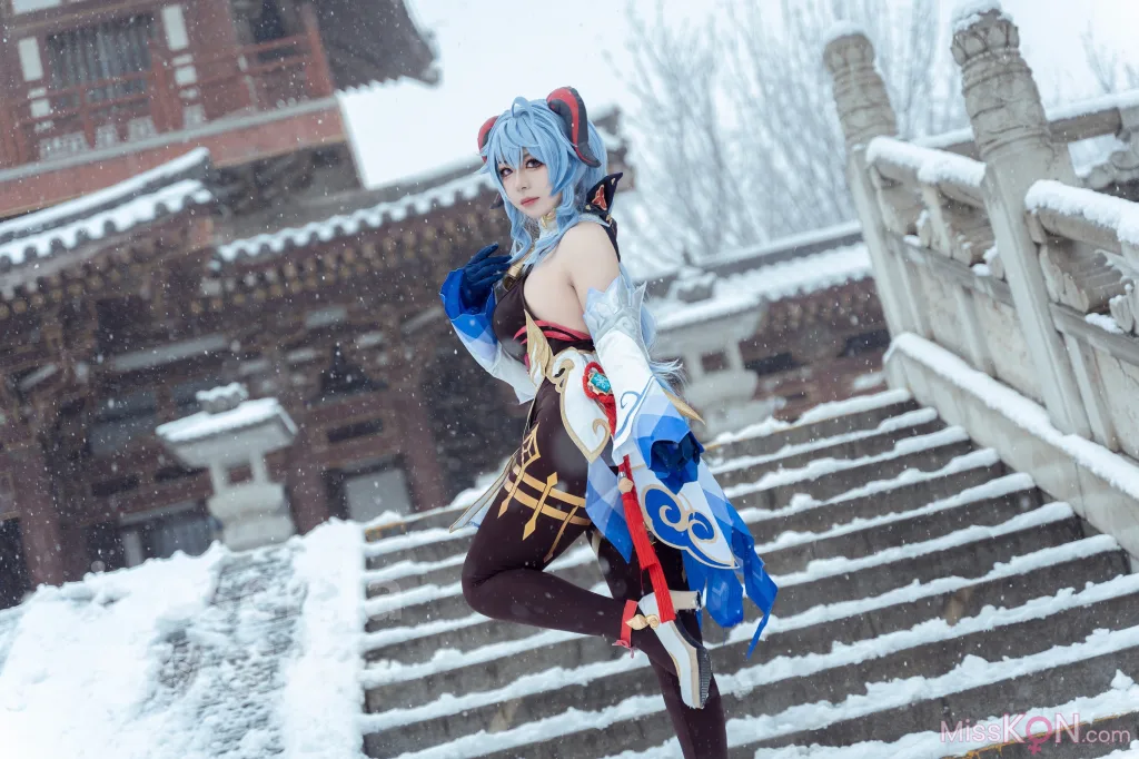 Coser@虎森森_ 原神 甘雨 雪景