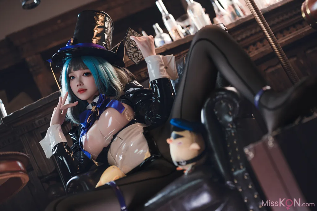 Coser@雪晴Astra_ 24万圣节 柴郡魔术师