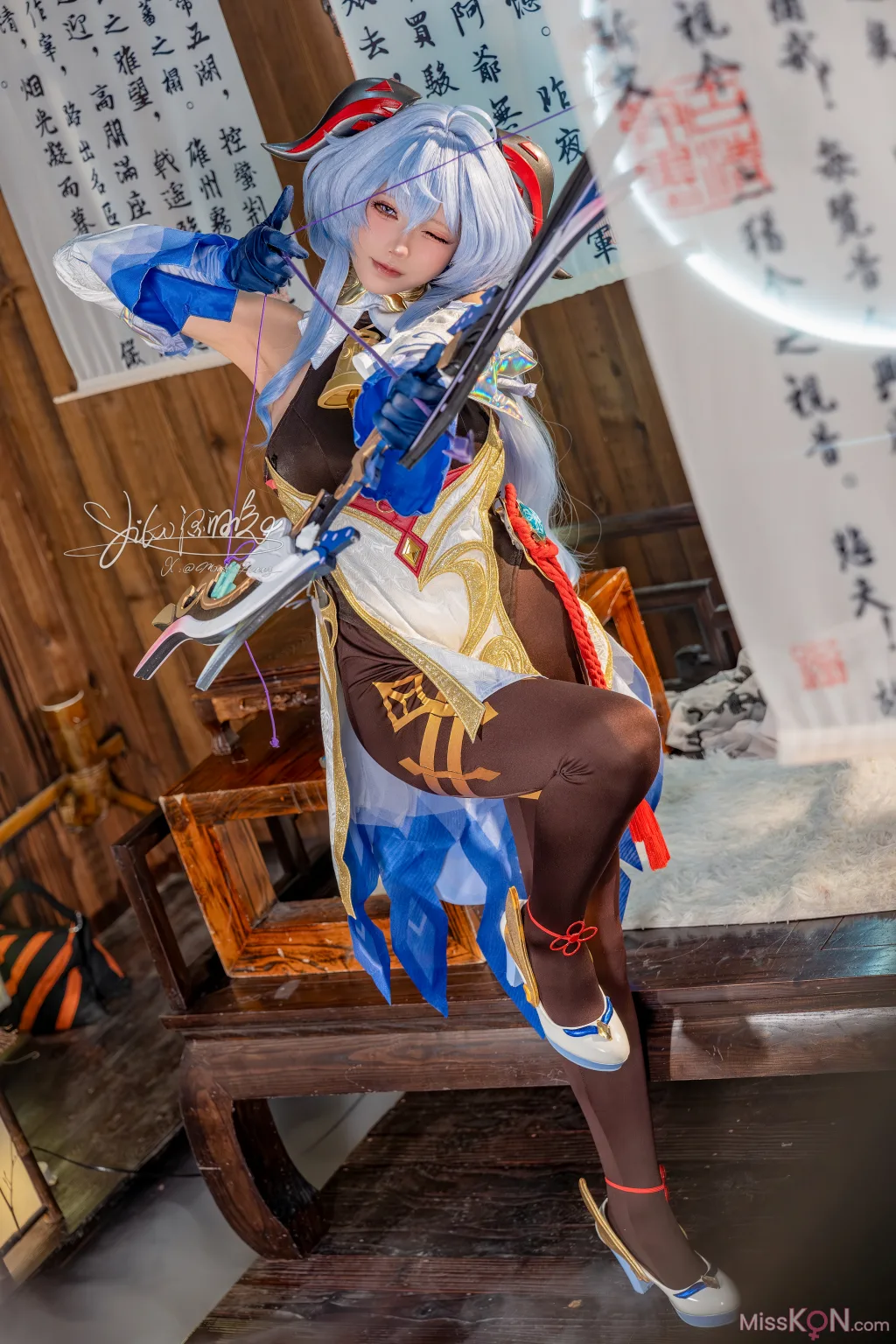 Coser@黏黏团子兔_ 循循守月-甘雨 洛春赋