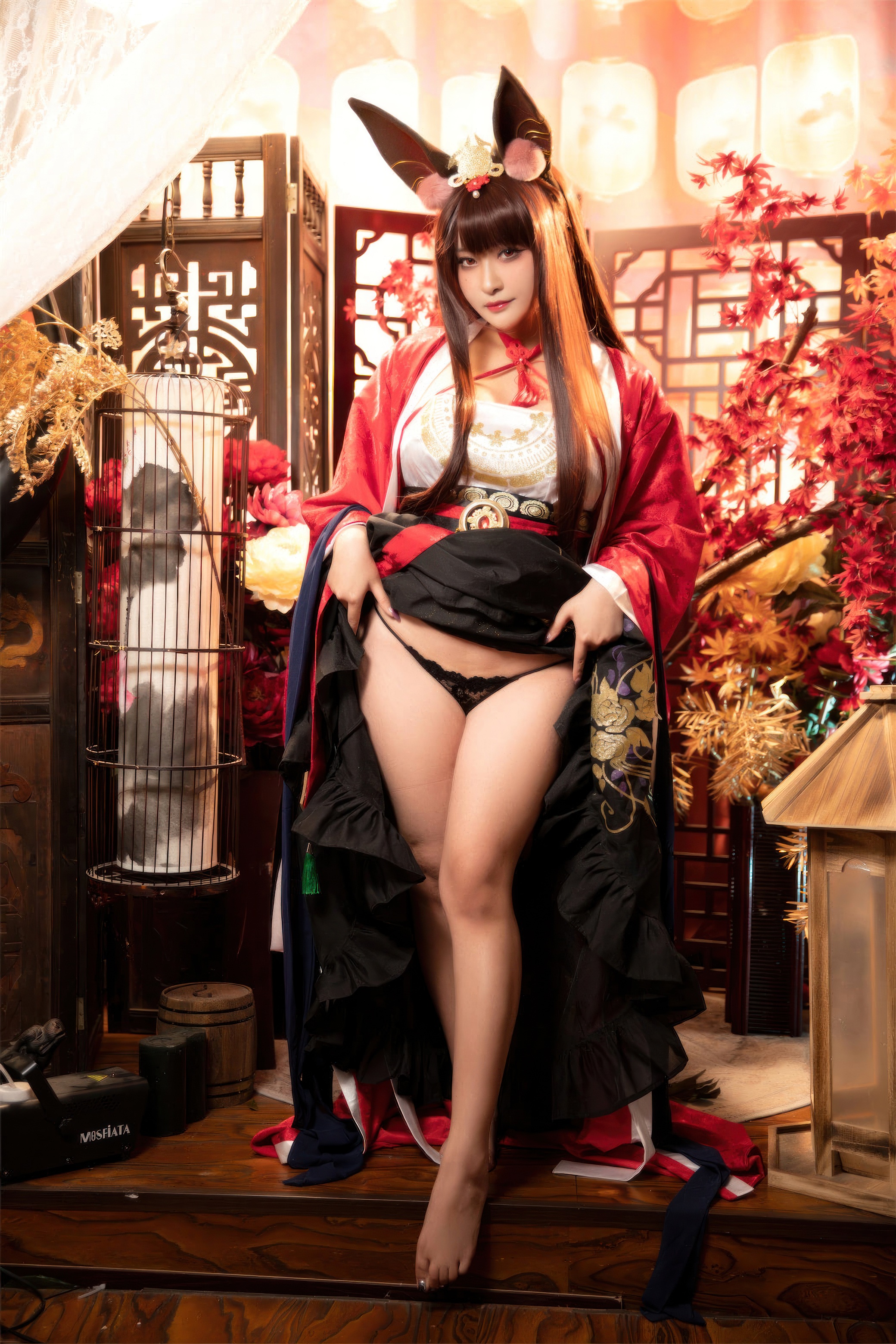 [Cosplay] LoLiSAMA 洛璃 - Akagi Asaoh Raihi 赤城 朝凰来仪