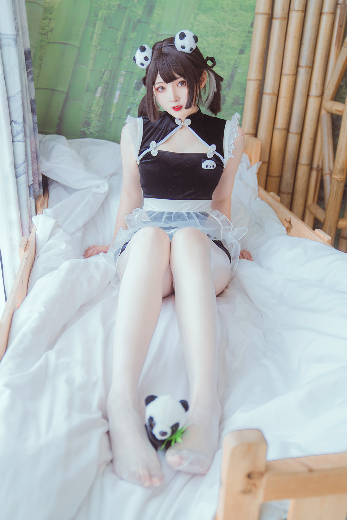 Cosplay Natsuko夏夏子 熊猫女仆