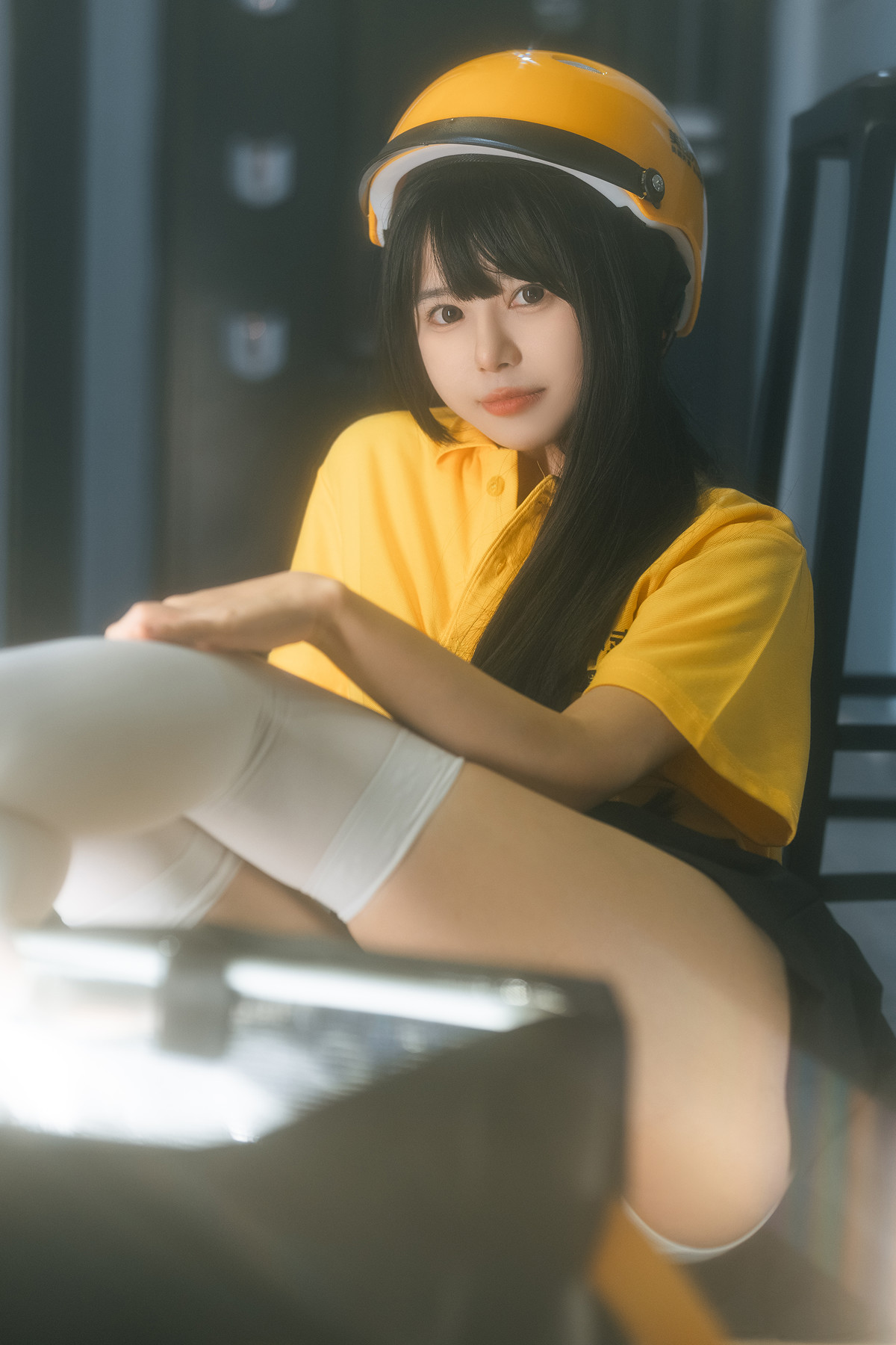 Cosplay Rua阮阮 外卖员 Delivery Girl